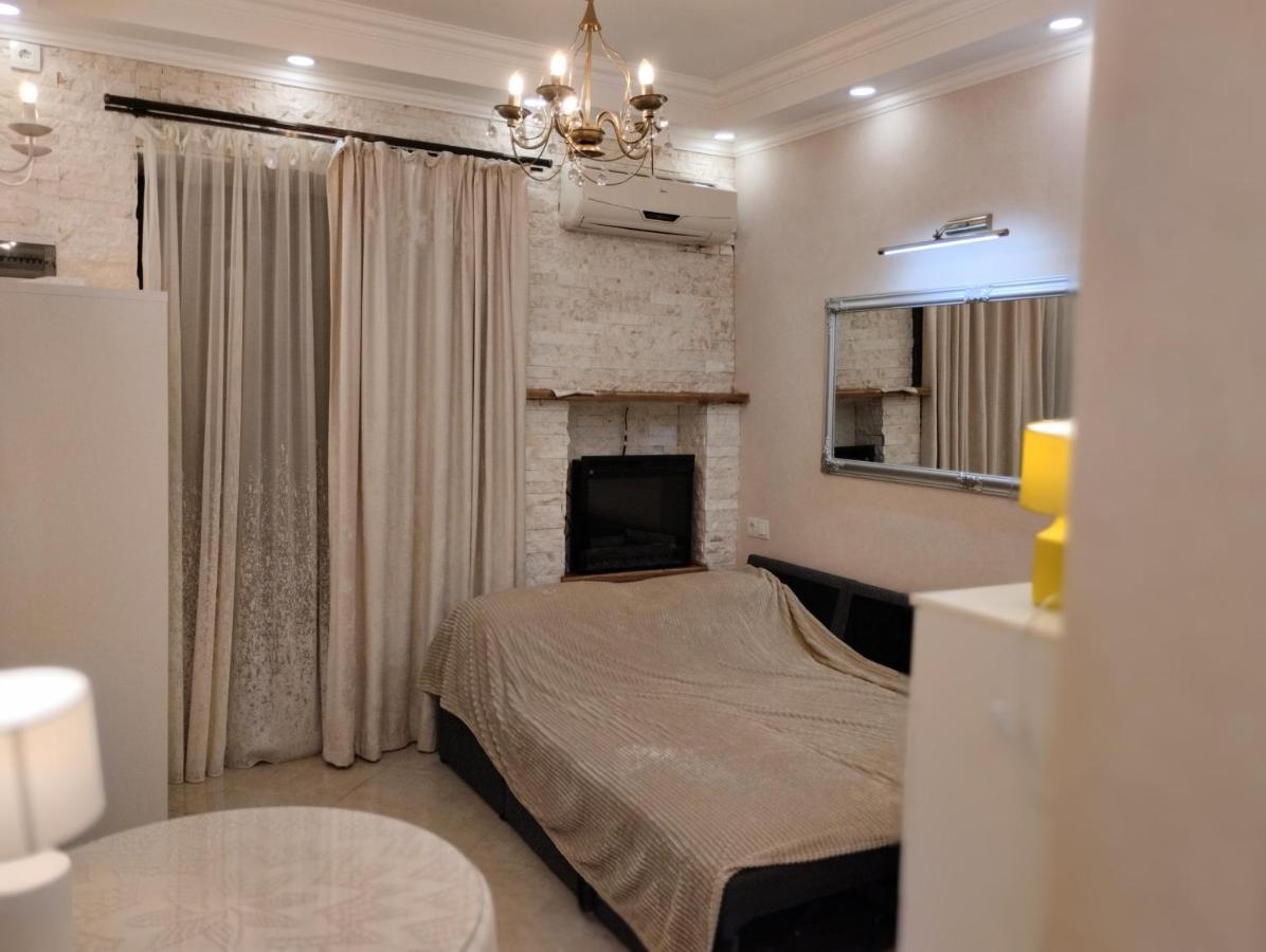 Room In Sololaki Tbilisi Exterior foto